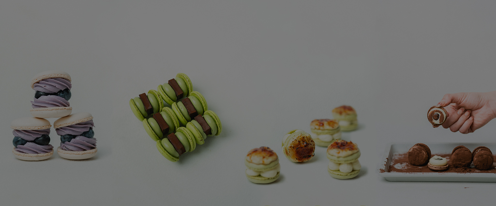 SIGNATURE MACARON